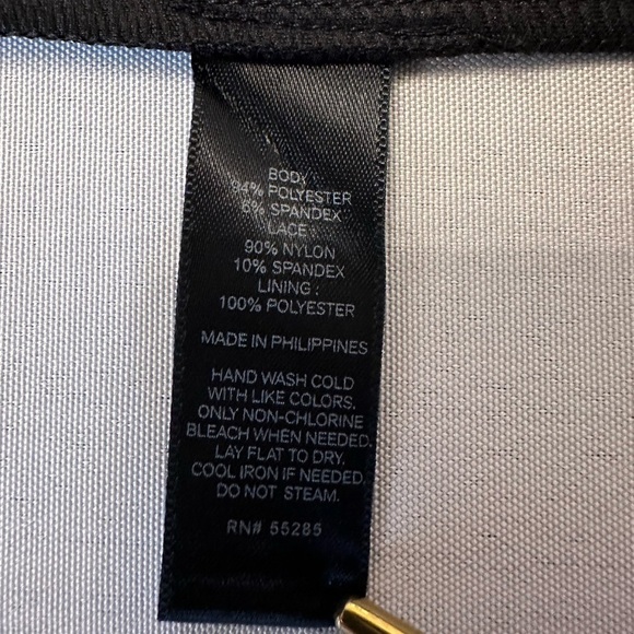 EXPRESS Y2K Women’s Sleeveless Lace Jumpsuit, Size 2 - Picture 2 of 6